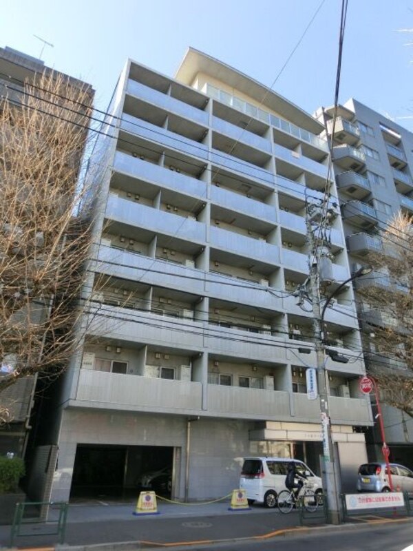 外観(★中野通りに面していて帰り道も安心★)