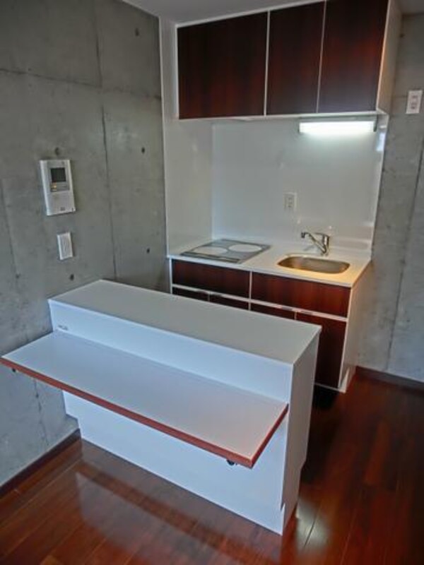 キッチン(２口ＩＨシステムキッチン)