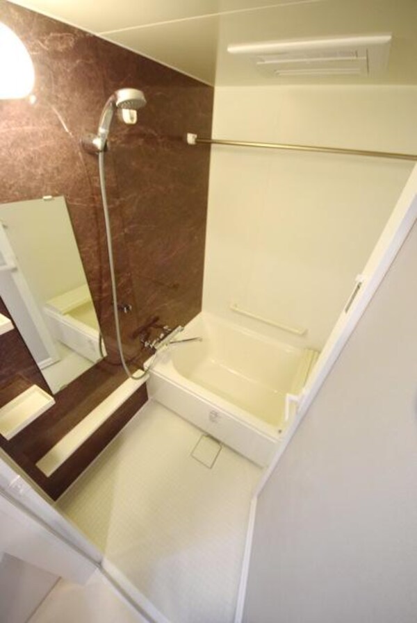 バス／シャワールーム等