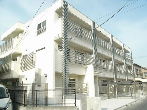 外観(フルリノベーションでお部屋がきれい)