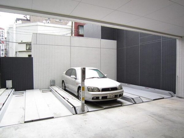 駐車場(駐車場)