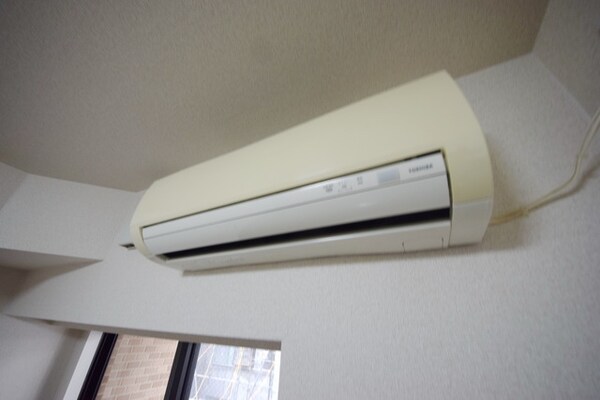 設備(エアコン完備)