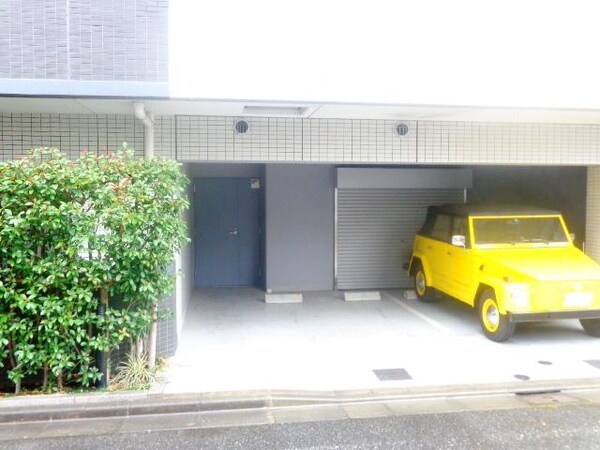 駐車場(駐車場)