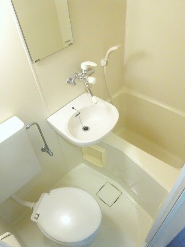 バス／シャワールーム等