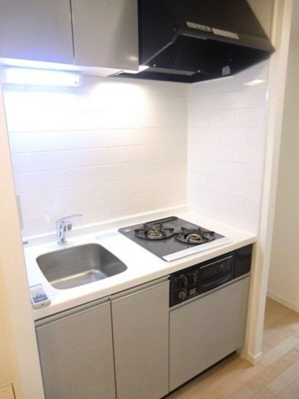 キッチン(便利な２口ガスコンロ（グリル付）)