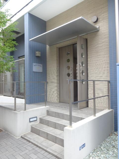 物件内観写真13　(エントランス)