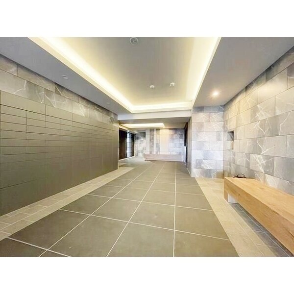 エントランス(エントランス)