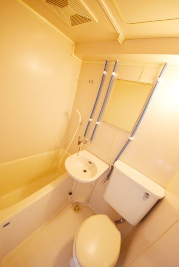 バス／シャワールーム等