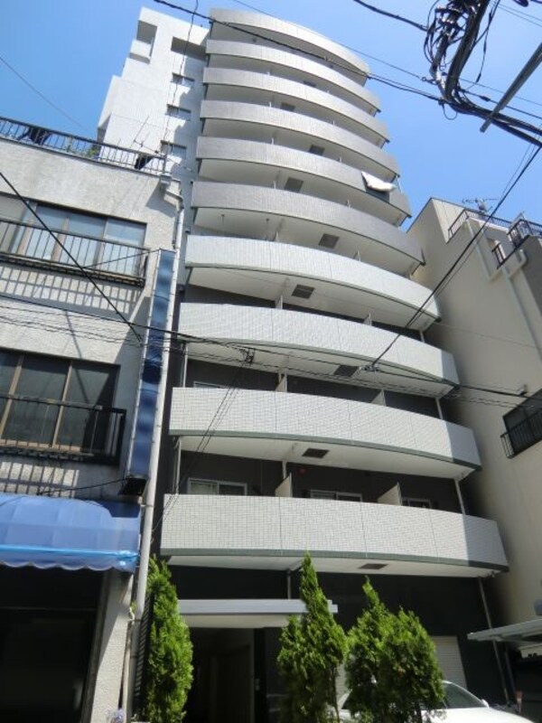 外観(重厚感あふれる外観です)