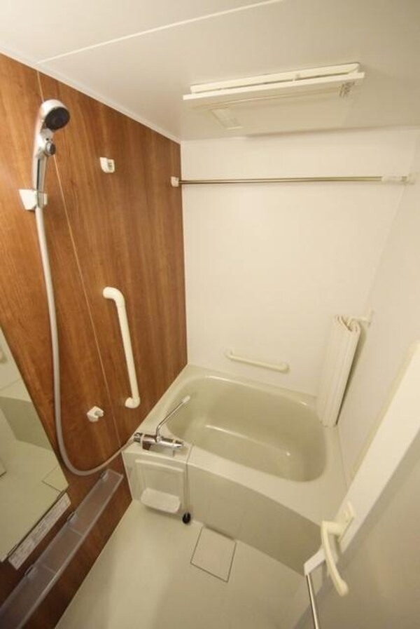 バス／シャワールーム等