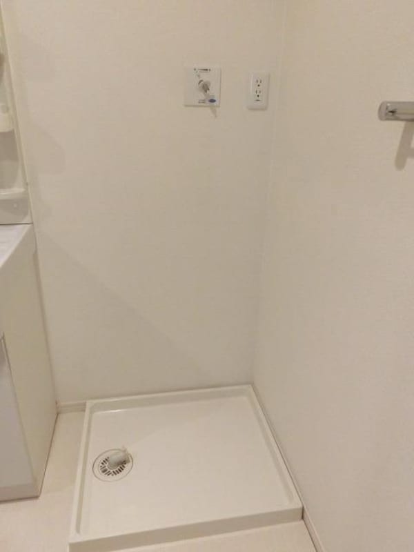 設備(室内洗濯機置場)
