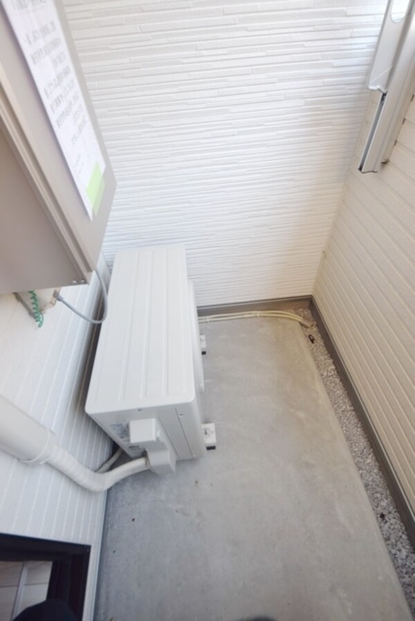 バルコニー(※別号室参考写真)