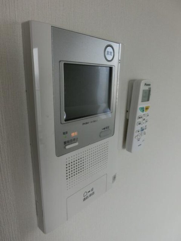 設備(安心のテレビモニター付きドアホン)