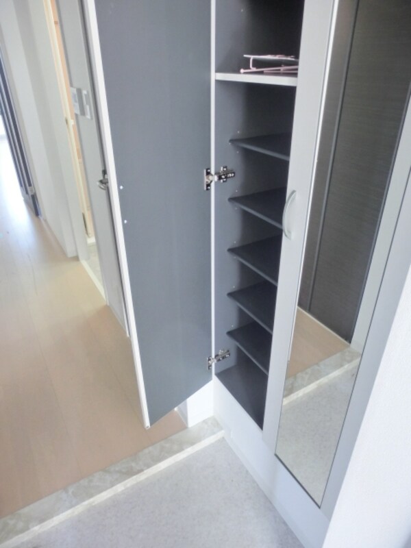 玄関(姿見付トールタイプシューズBOX)