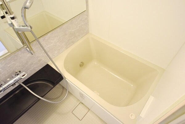 バス／シャワールーム等(追焚機能付きバス)