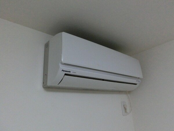 設備(エアコン完備)