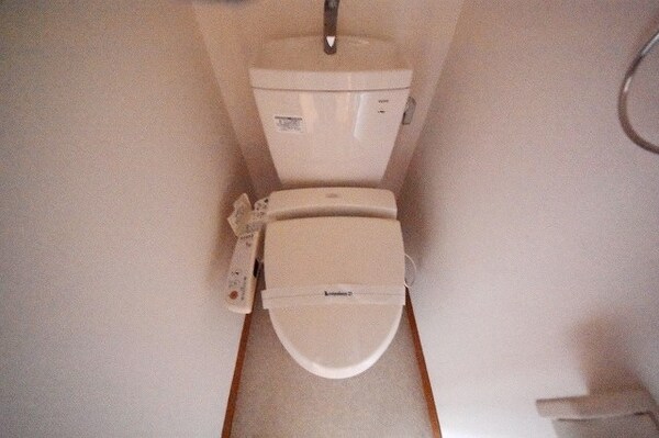 トイレ(トイレ)