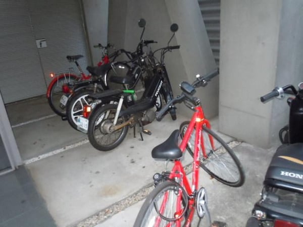 駐車場(駐輪場)