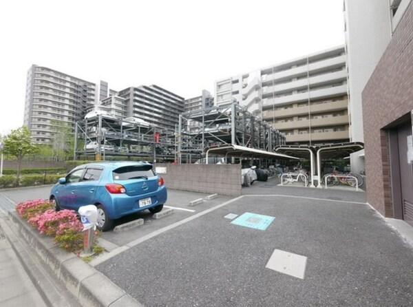 駐車場(駐車場)