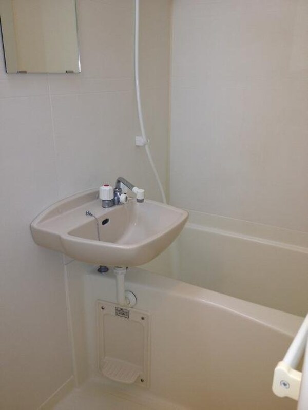 バス／シャワールーム等