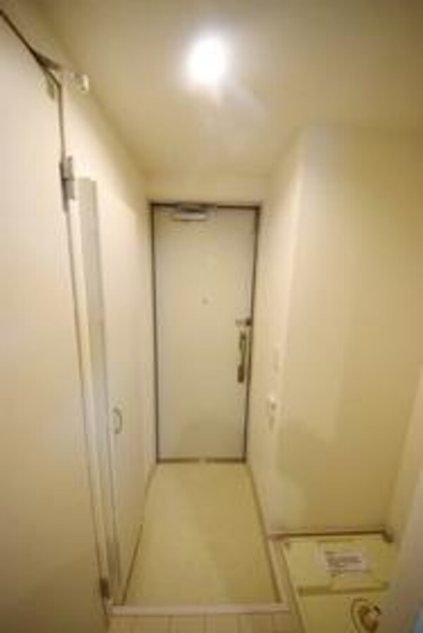 玄関(イメージです)