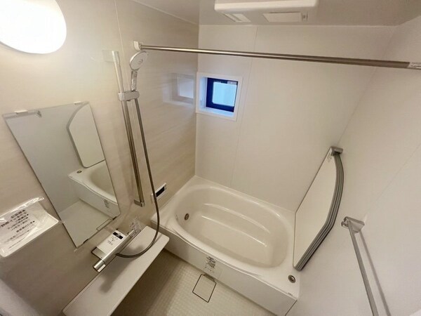 バス／シャワールーム等(バス／シャワールーム等)