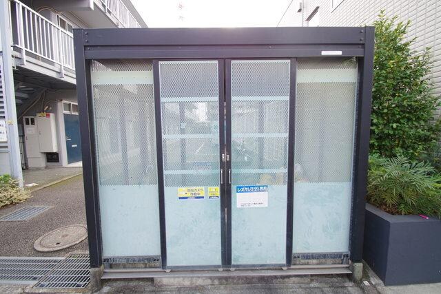 物件内観写真21　(★入居者専用のごみ捨て場★)