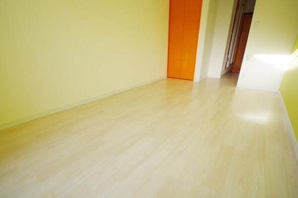 子供部屋(★明るいお部屋です★)