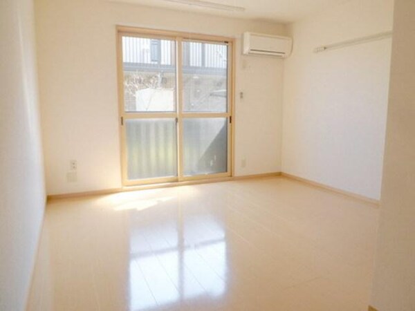 リビング・居室(★8.5帖のお部屋です★)