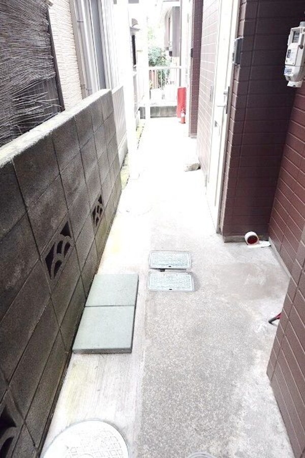 共有部分(★玄関前の共用廊下★)