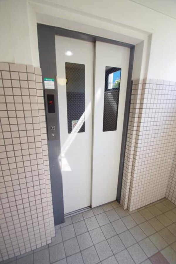 共有部分(★高層階でも安心のエレベーター★)