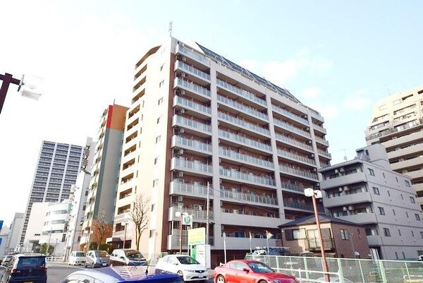 外観(★世帯数の多い明るいマンション★)