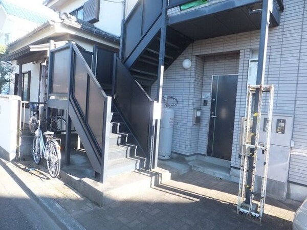 エントランス(★見学希望等はタウンハウジング中央林間店までお気軽に♪★)