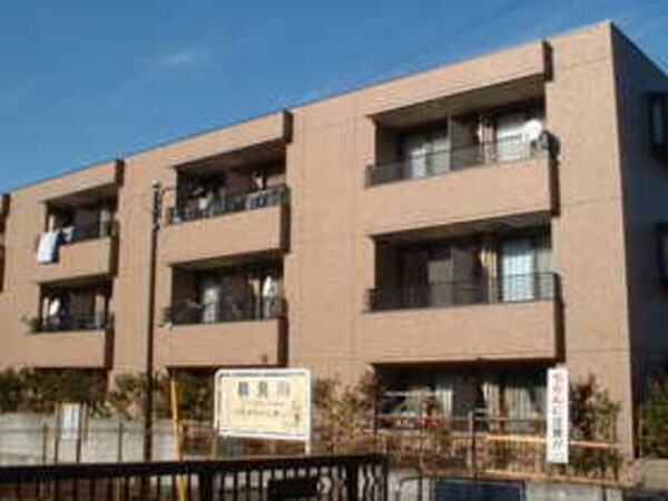 外観(日当たり良好・閑静な立地です♪)