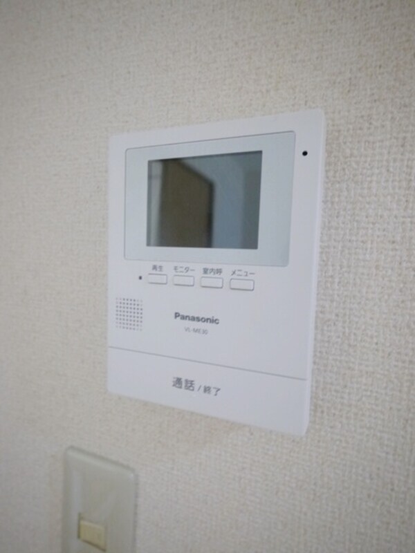 設備(★モニター付きインターホンです★)
