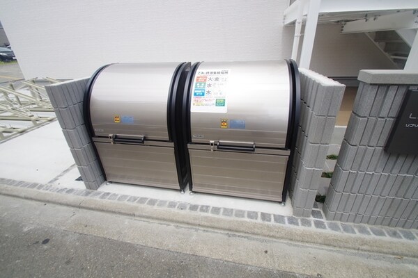 共有部分(★ゴミ捨て場★)