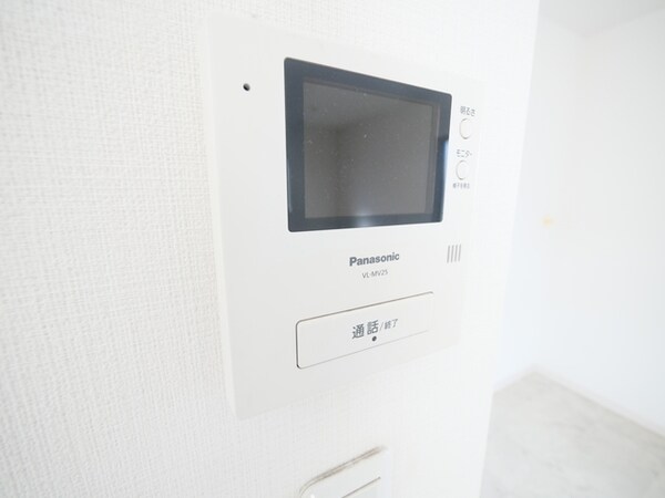 設備(★ＴＶモニター付きのドアホンです★)