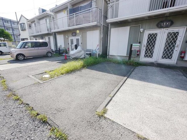 駐車場(★敷地内駐車場★)