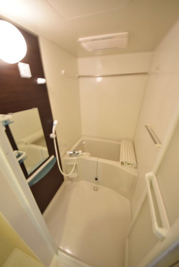 バス／シャワールーム等