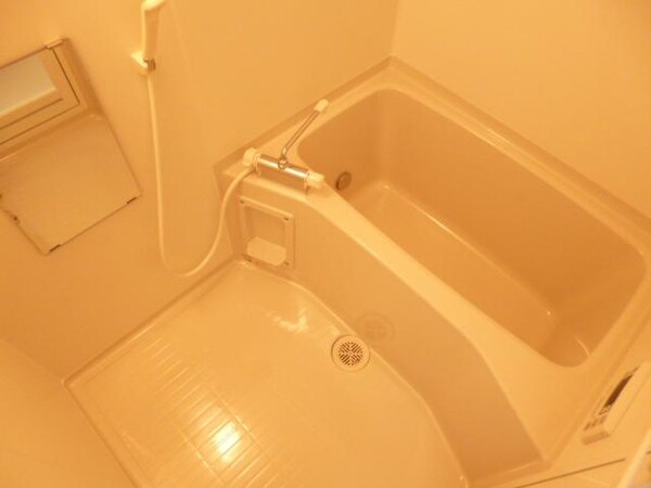 バス／シャワールーム等(★人気の追い焚き機能付きバス★)