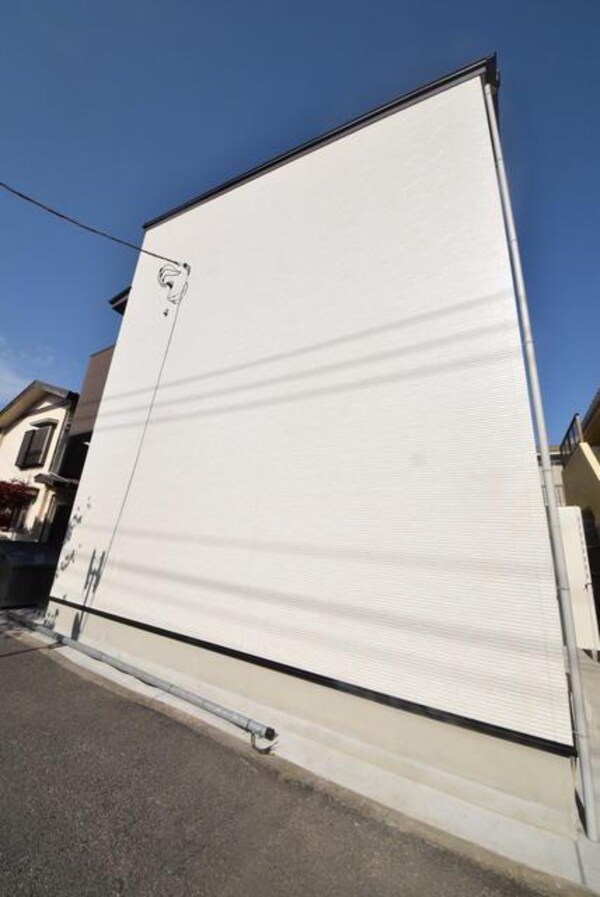 外観(★　おしゃれなデザイナーズアパート　★)