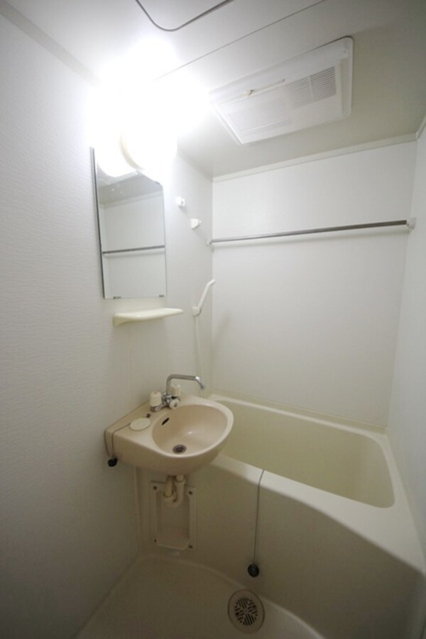 バス／シャワールーム等(★見学希望等はタウンハウジング中央林間店までお気軽に♪★)