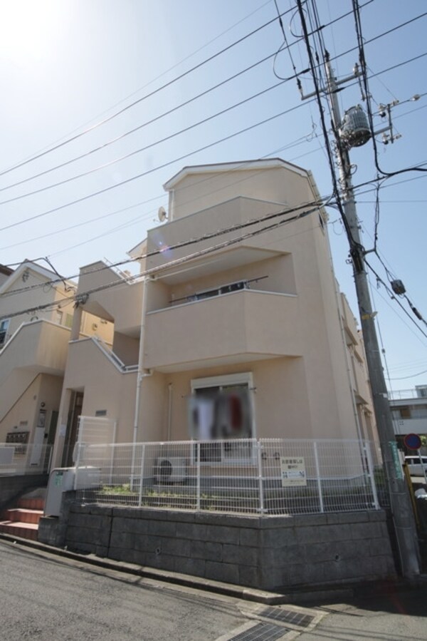 外観(★見学希望等はタウンハウジング中央林間店までお気軽に♪★)