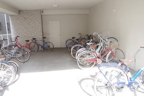 共有部分(★室内駐輪場★)