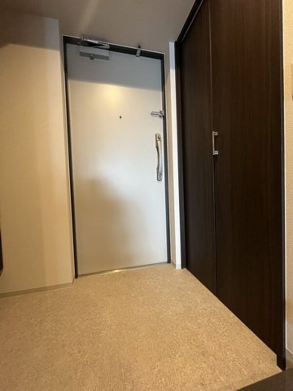 玄関(玄関)