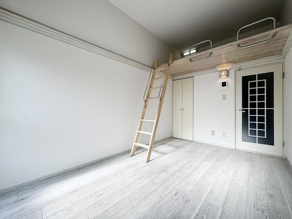 子供部屋(エントランス)