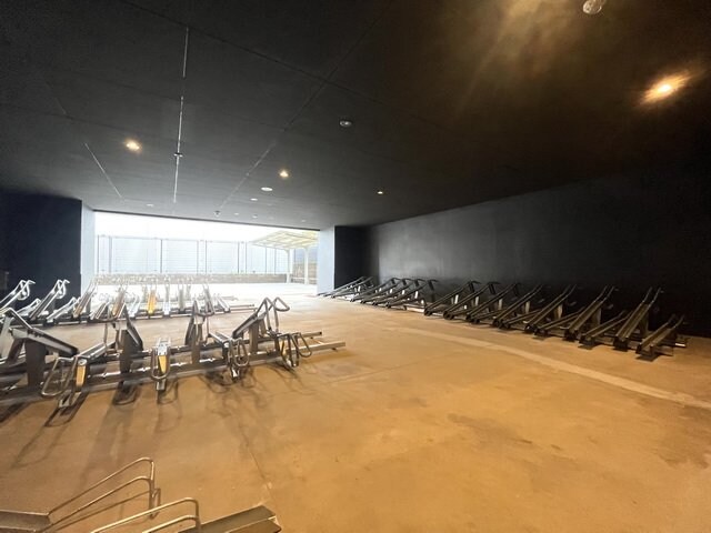 物件内観写真13　(駐車場)