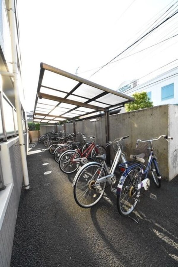 駐車場(駐輪場)