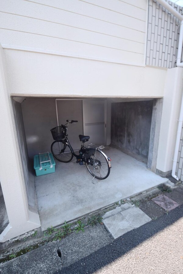 共有部分(★自転車も置けそうです★)