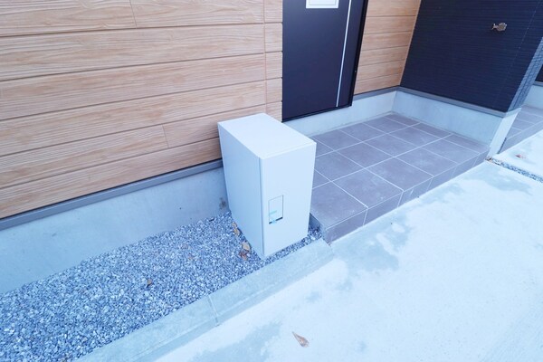共有部分(宅配ボックス（各部屋にあり）)